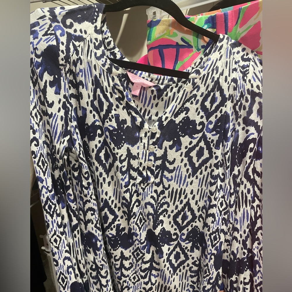 Lilly top